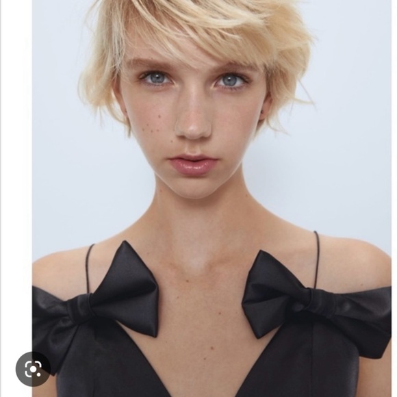 ZARA BLACK SATI SPAGHETTI STRAPS WITH BOW - Picture 3 of 3